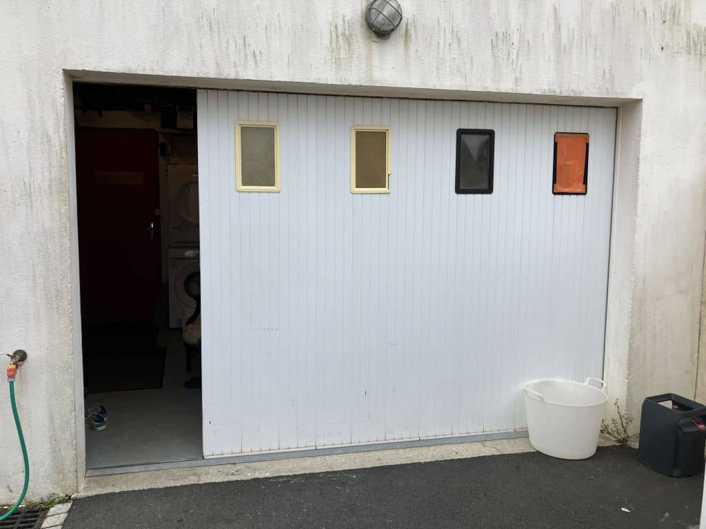 douarnenez changer porte garage
